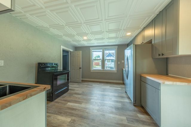 762 Jenks Avenue, Saint Paul, MN 55106