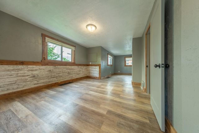 762 Jenks Avenue, Saint Paul, MN 55106