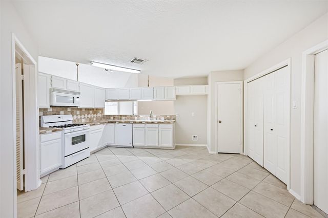 4622 Pecan Grove Drive, Pearland, TX 77584