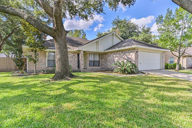 4622 Pecan Grove Drive, Pearland, TX 77584