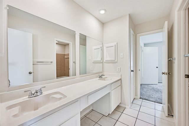 4622 Pecan Grove Drive, Pearland, TX 77584