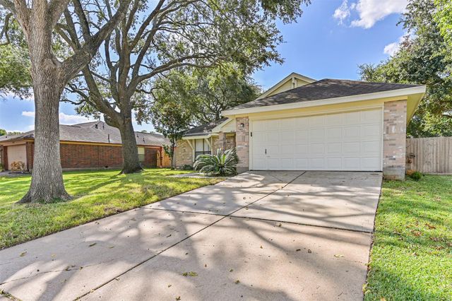4622 Pecan Grove Drive, Pearland, TX 77584