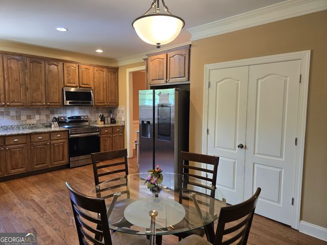 919 Jefferson Avenue, Atlanta, GA 30344