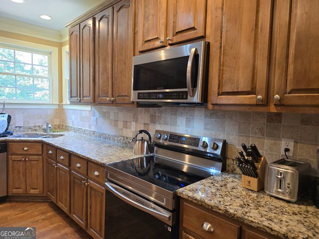 919 Jefferson Avenue, Atlanta, GA 30344