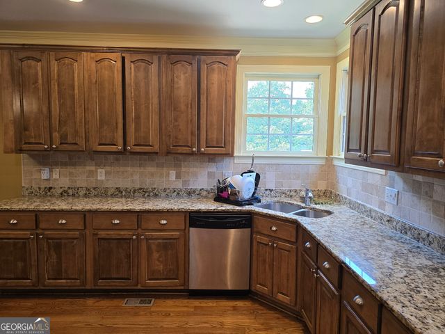 919 Jefferson Avenue, Atlanta, GA 30344