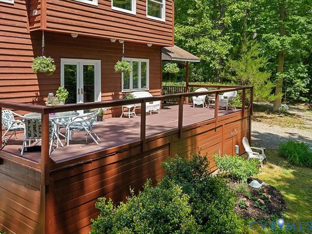 2556 Ridge Rd, Powhatan, VA 23139