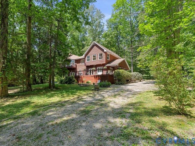 2556 Ridge Rd, Powhatan, VA 23139