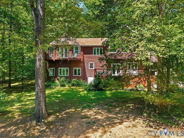 2556 Ridge Rd, Powhatan, VA 23139
