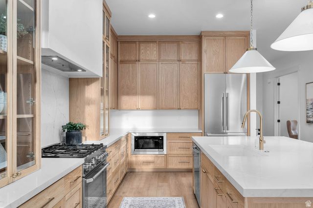 995 N TITAN DR, Lehi, UT 84043