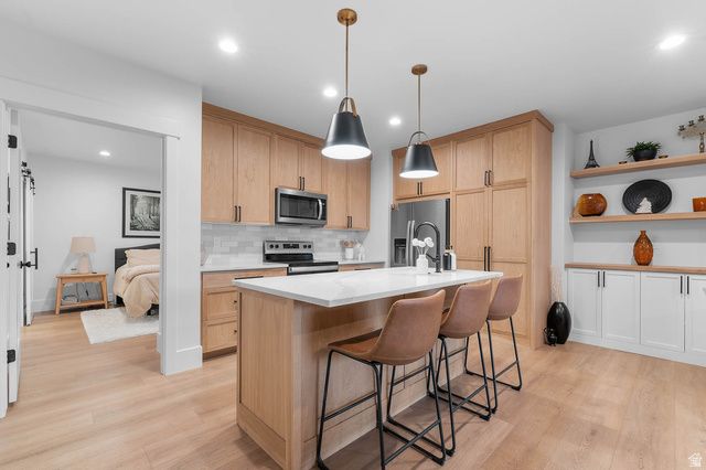 995 N TITAN DR, Lehi, UT 84043