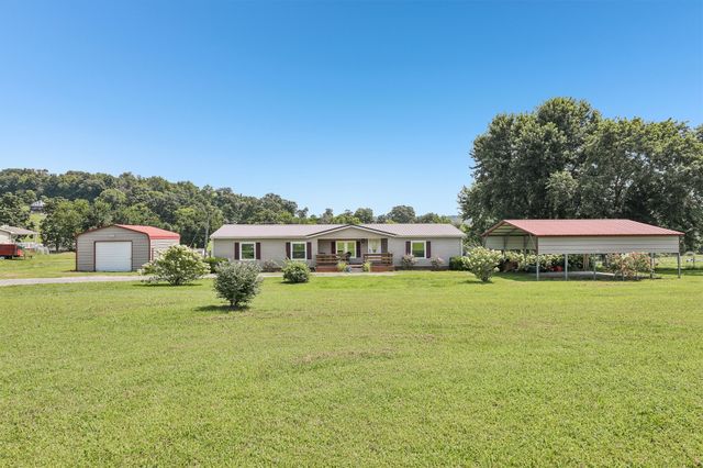 1846 Theta Pike, Columbia, TN 38401