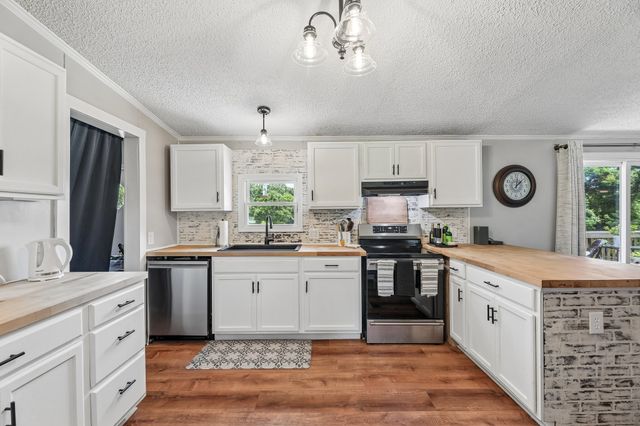 1846 Theta Pike, Columbia, TN 38401