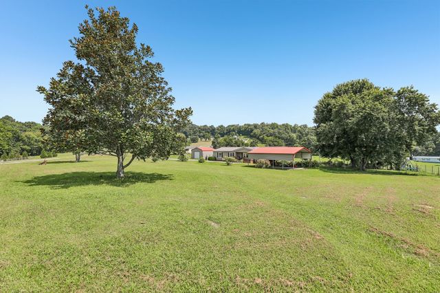 1846 Theta Pike, Columbia, TN 38401