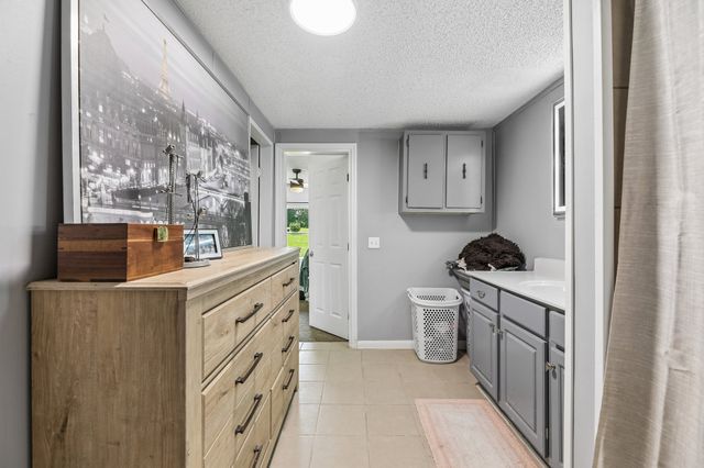 1846 Theta Pike, Columbia, TN 38401
