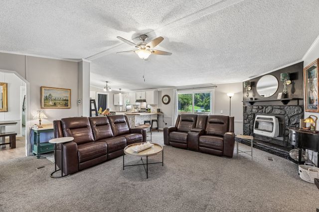 1846 Theta Pike, Columbia, TN 38401