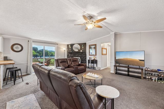 1846 Theta Pike, Columbia, TN 38401
