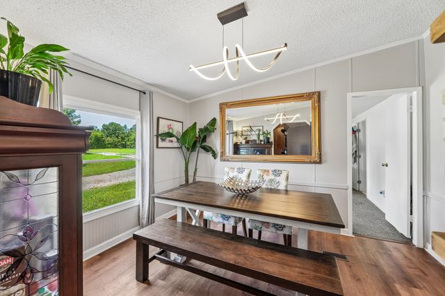 1846 Theta Pike, Columbia, TN 38401