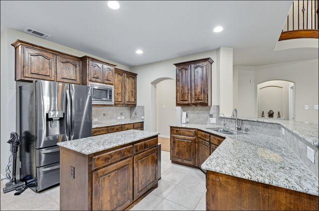 209 Florence Drive, Lewisville, TX 75056