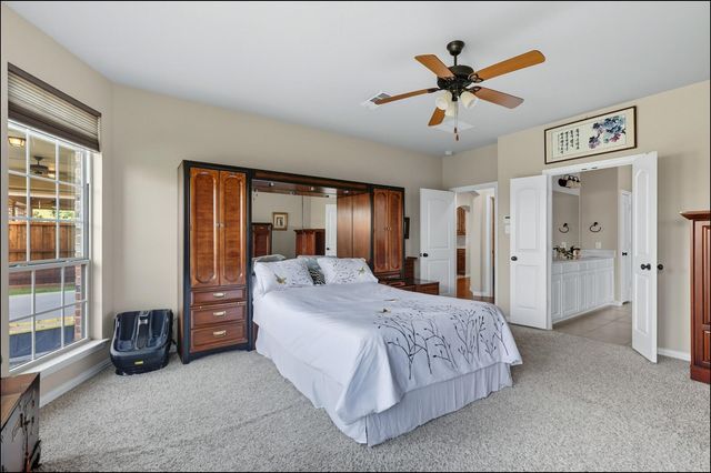 209 Florence Drive, Lewisville, TX 75056