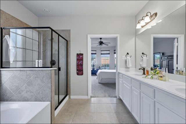 209 Florence Drive, Lewisville, TX 75056