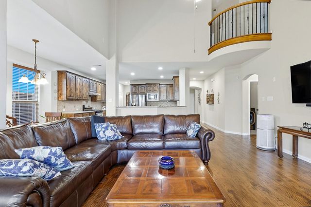 209 Florence Drive, Lewisville, TX 75056