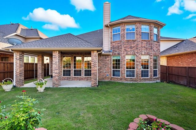 209 Florence Drive, Lewisville, TX 75056