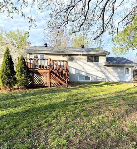 3904 Dunn Road, Hazelwood, MO 63042