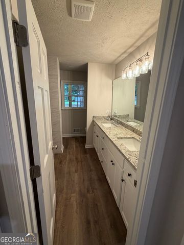 290 Booth Road, Statham, GA 30666