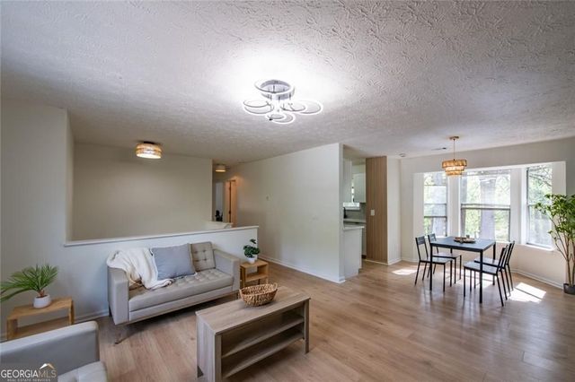 3493 Newberry Trail, Decatur, GA 30034