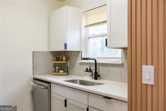 3493 Newberry Trail, Decatur, GA 30034