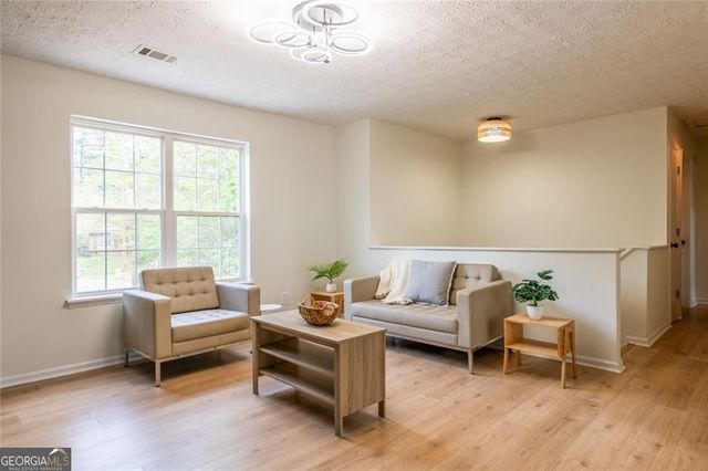 3493 Newberry Trail, Decatur, GA 30034