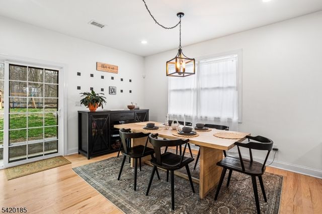 29 Tennis Rd, Jefferson Twp., NJ 07849