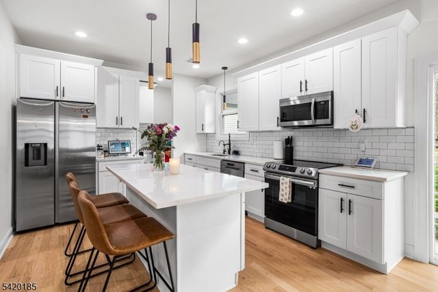 29 Tennis Rd, Jefferson Twp., NJ 07849