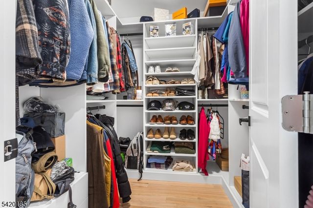 29 Tennis Rd, Jefferson Twp., NJ 07849