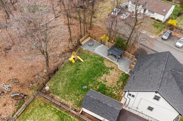 29 Tennis Rd, Jefferson Twp., NJ 07849