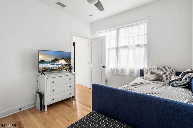 29 Tennis Rd, Jefferson Twp., NJ 07849