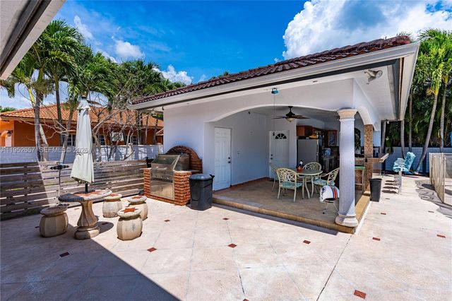 12969 SW 220th Ter, Miami, FL 33170