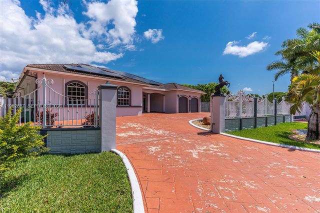 12969 SW 220th Ter, Miami, FL 33170