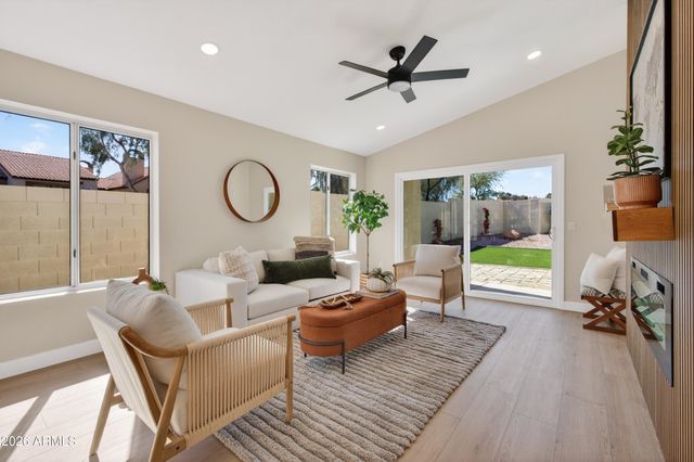 4814 E MONTE Way, Phoenix, AZ 85044