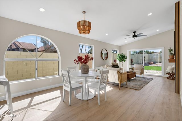 4814 E MONTE Way, Phoenix, AZ 85044