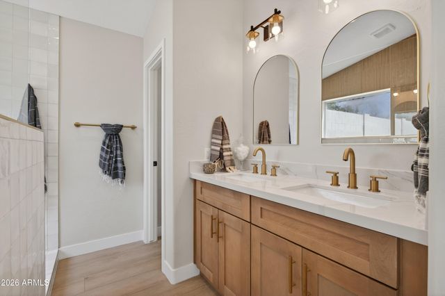 4814 E MONTE Way, Phoenix, AZ 85044