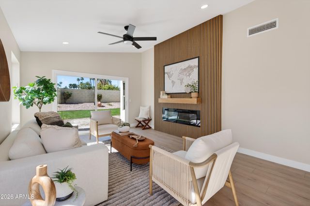 4814 E MONTE Way, Phoenix, AZ 85044