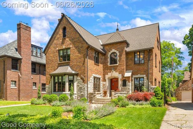 17566 Muirland Street, Detroit, MI 48221