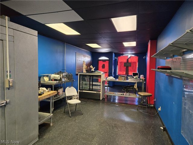 5767 Ridge Road, Parma, OH 44129