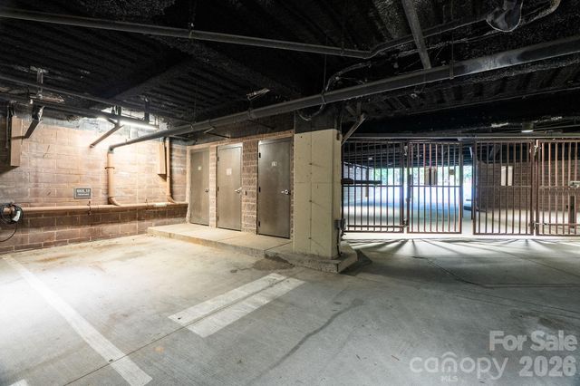 420 Queens Road 10, Charlotte, NC 28207