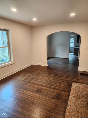 5608 CARROLLTON Avenue, Indianapolis, IN 46220