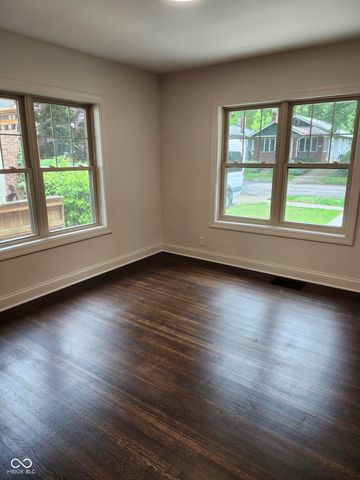 5608 CARROLLTON Avenue, Indianapolis, IN 46220