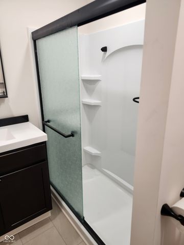 5608 CARROLLTON Avenue, Indianapolis, IN 46220
