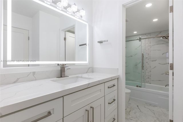 2201 S Ocean Dr 902, Hollywood, FL 33019