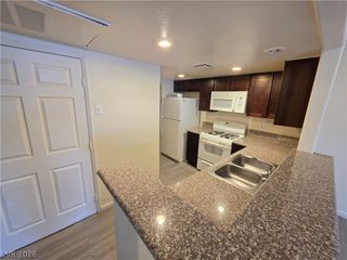 1830 North Pecos Road 126, Las Vegas, NV 89115